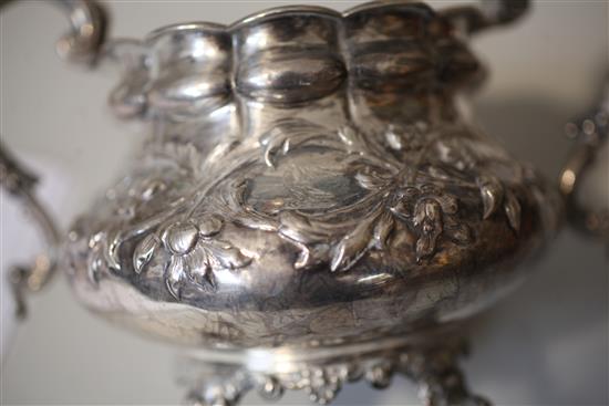 A William IV silver three piece tea set by Joseph & John Angell, gross 41.5 oz.